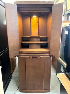 40号 ソナタ ウォールナット 台付の正面写真