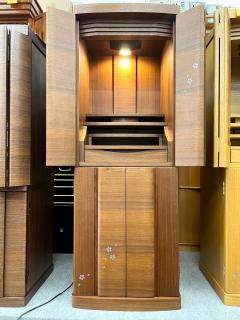 43号 ウォールナット 台付 ラデン入りの正面写真